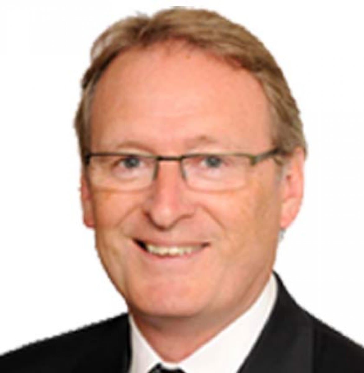Mr Nick Percival FRCS
