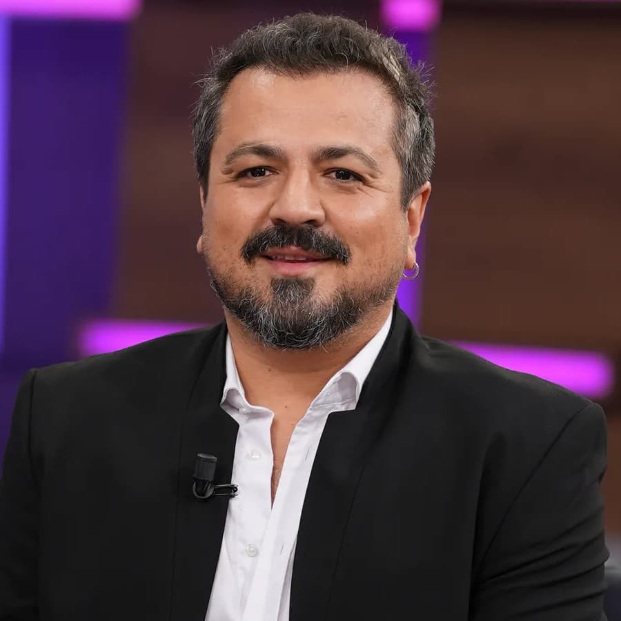 Dr. Sinan Akyurek