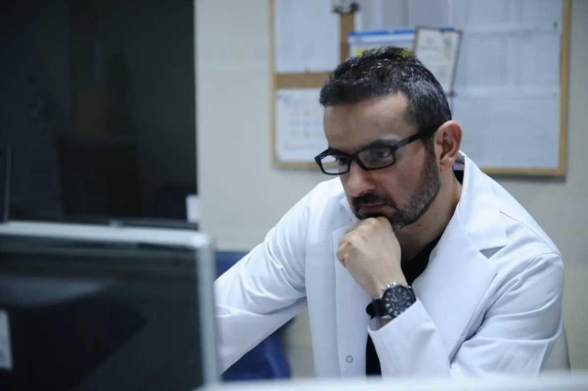Dr. Kamran Aghayev's Private Practice - Image 4