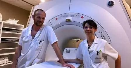 Geoffroy Saint Hilaire Clinic - Image 3