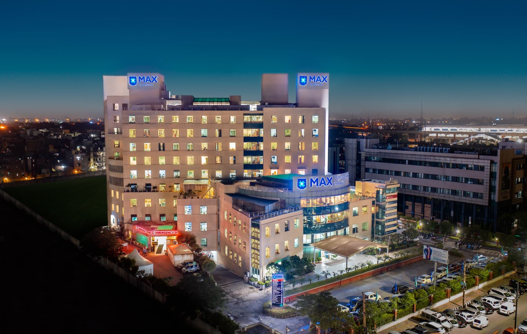 Max Super Specialty Hospital - Image 3