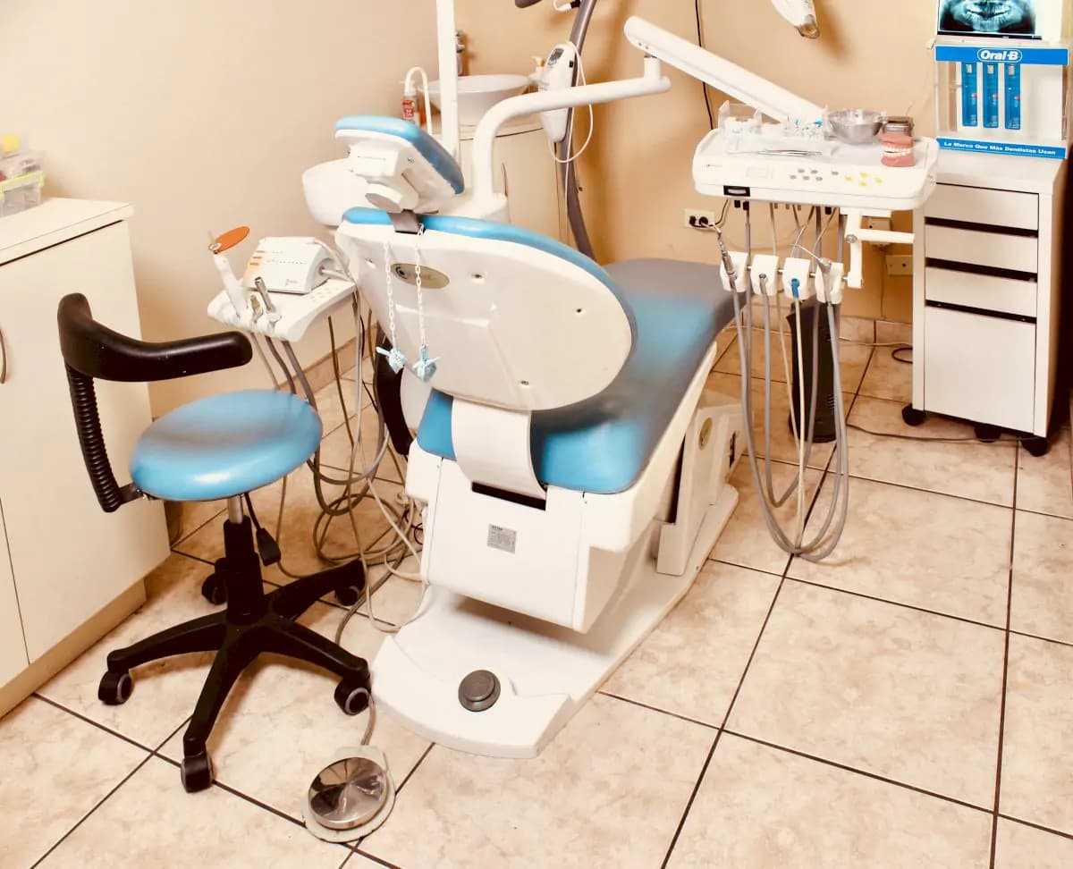 Advanced Dental Solutions - Image 3
