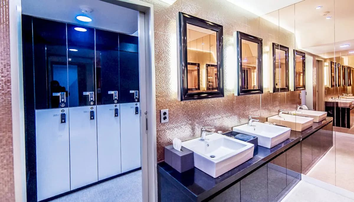 Wooa Plastic Surgery Center - Image 2