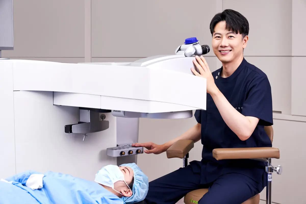 Gangnam Grand Eye Clinic - Image 3