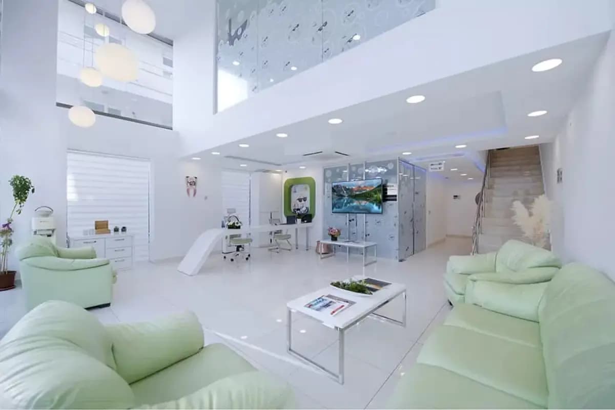 DentAntalya Dental Health Clinic - Image 2