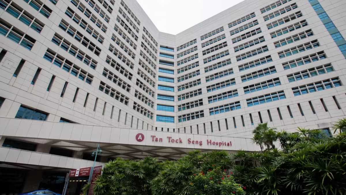 Tan Tock Seng Hospital - Image 2
