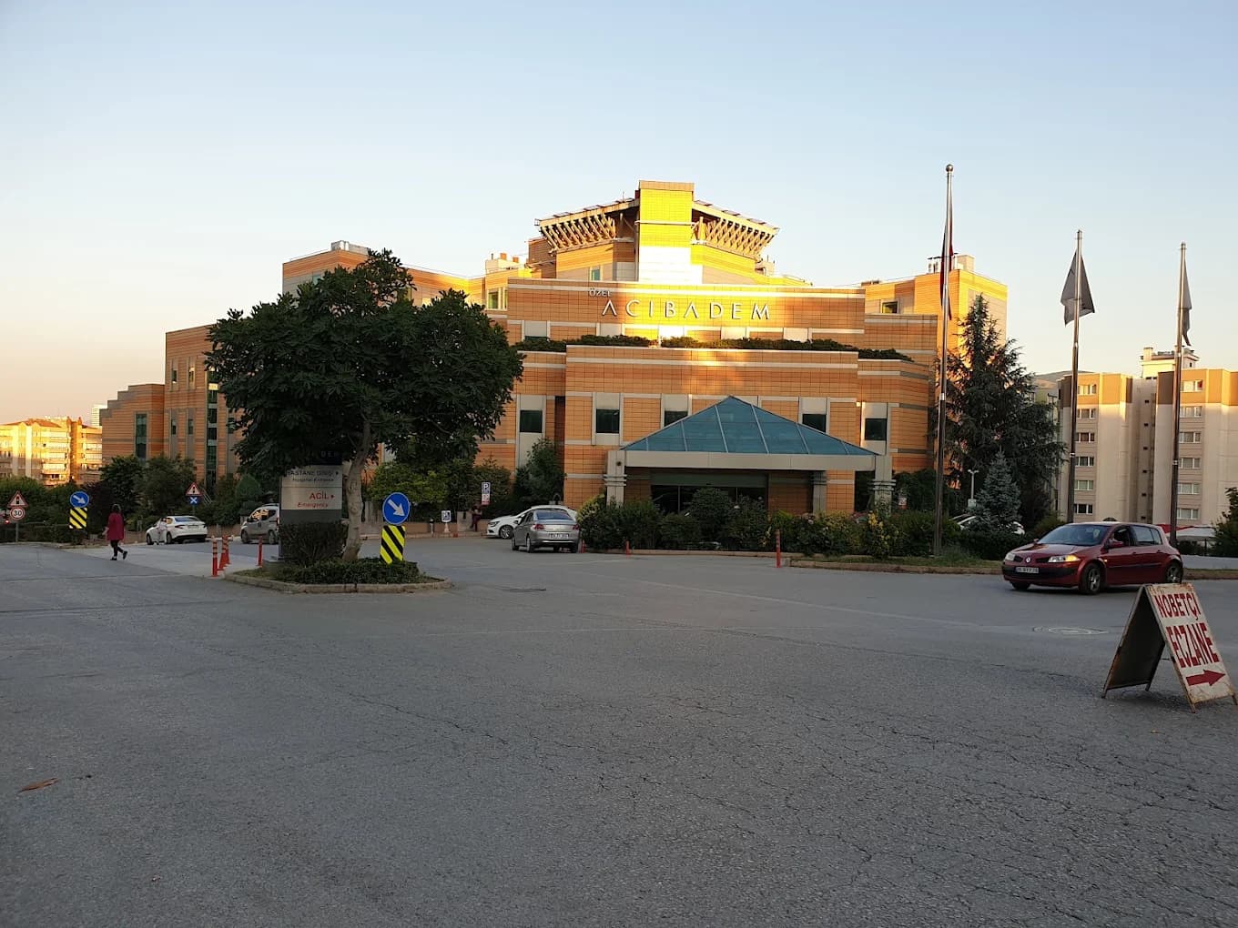 Acibadem Bakirkoy Hospital - Image 4