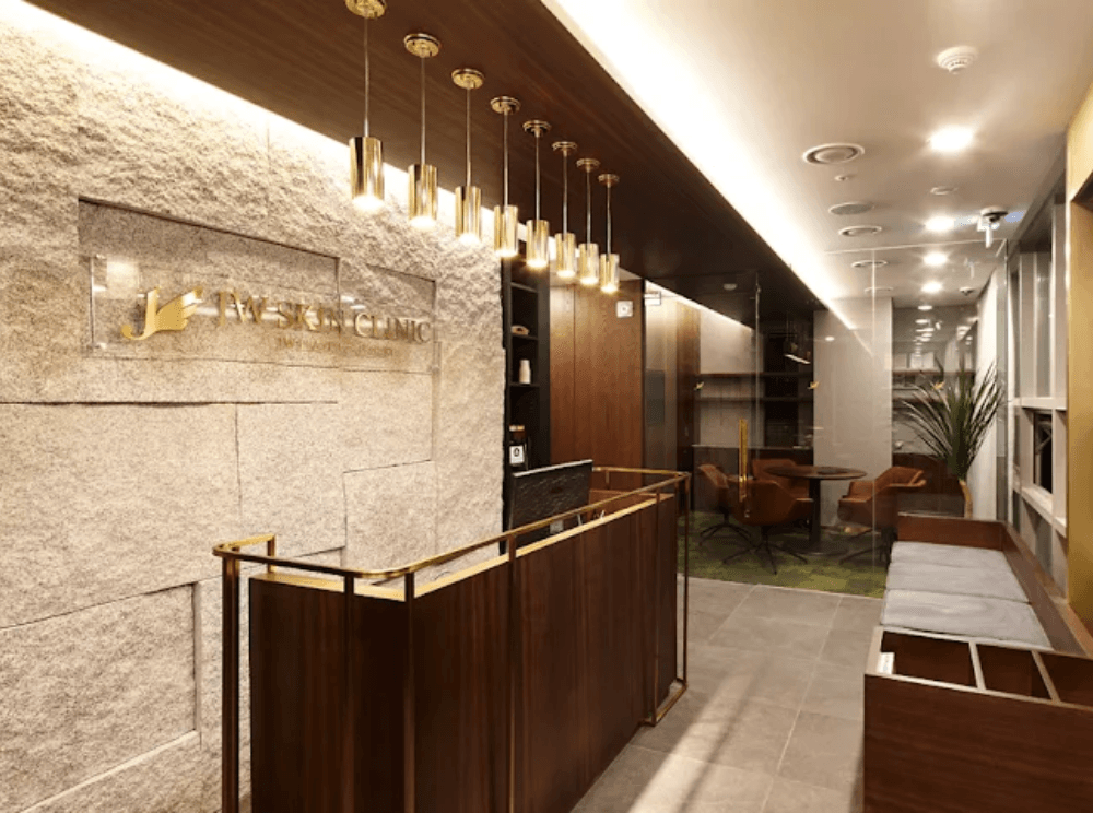 JW Plastic Surgery - Image 4